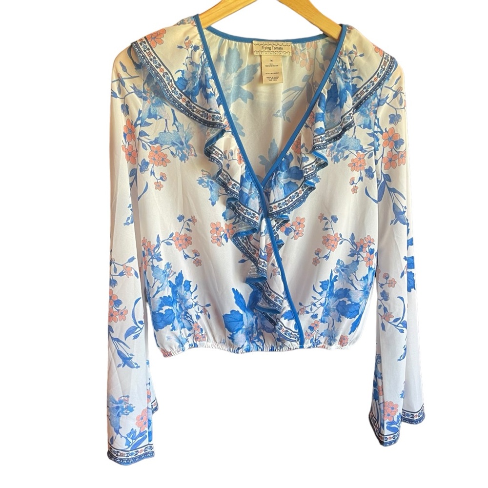 Anthropologie Flying Tomato Floral Blouse Ruffle V-neck Bell Sleeve White Blue M